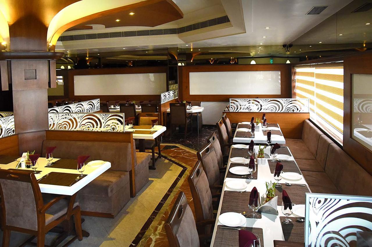 Hotel Fortune Palace Jāmnagar المظهر الخارجي الصورة